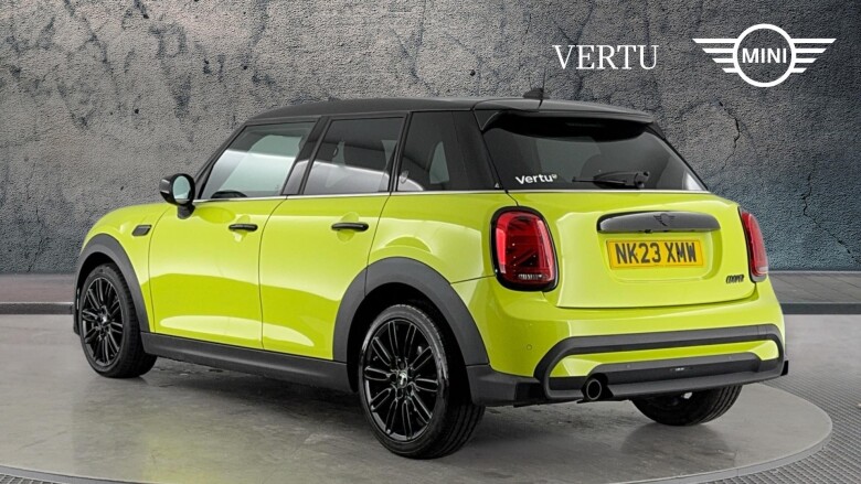 MINI Hatchback 1.5 Cooper Exclusive 5dr Auto Petrol Hatchback